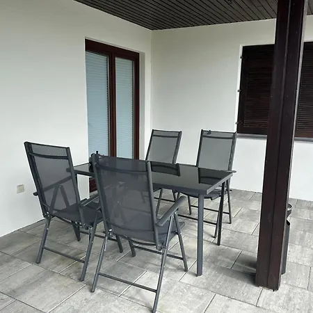 Golf Und Thermen Golfblick Bad Loipersdorf בית נופש