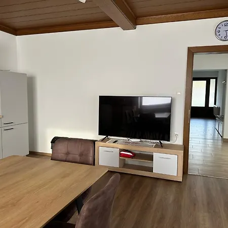 Holiday home Golf Und Thermen Golfblick Bad Loipersdorf *